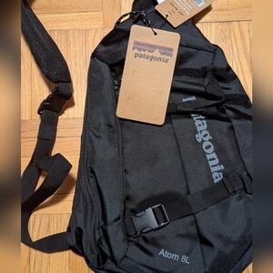Patagonia Black Atom 8L Belt Bag